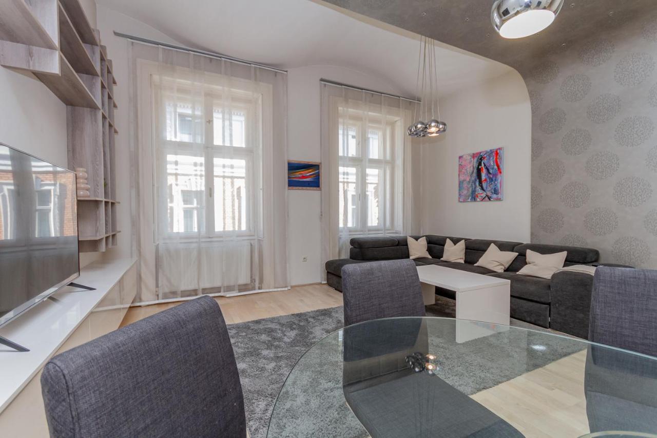 Andrassy Str. Luxury Apartment Budapeste Exterior foto